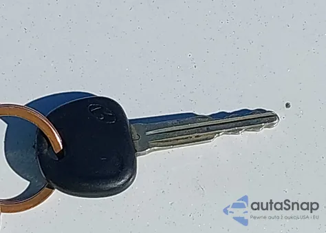 2013 Hyundai Elantra Gls z USA, uszkodzony, nr VIN KMHDH4AE8DU947406